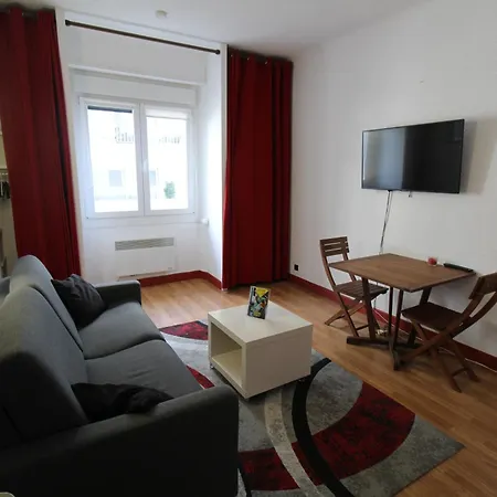 Apartment Guernika Avec Les Cles De Luz Saint-Jean-de-Luz